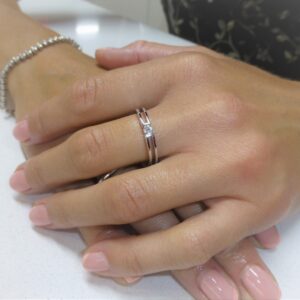 Solitario con Diamante