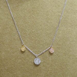 Collar Tricolor con Diamantes