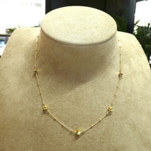 Collar Cubos y Bolitas Oro