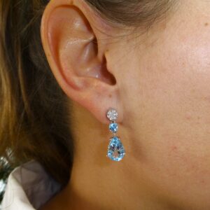 Pendientes Oro Blanco con Diamantes y Topacio