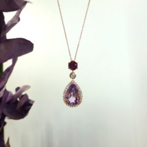 Collar Oro con Amatista y Diamantes